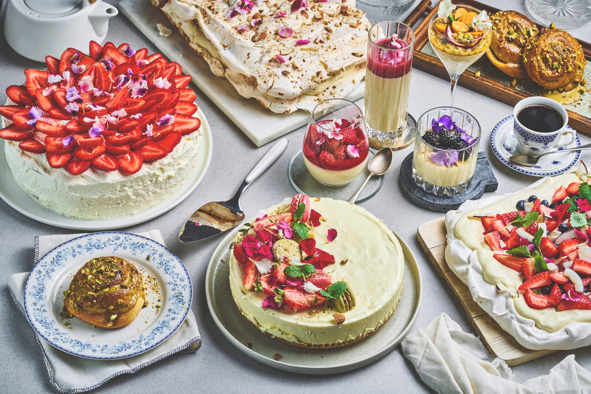 Søtt, sprøtt og uimotståelig: Kaker og desserter du bør lage
