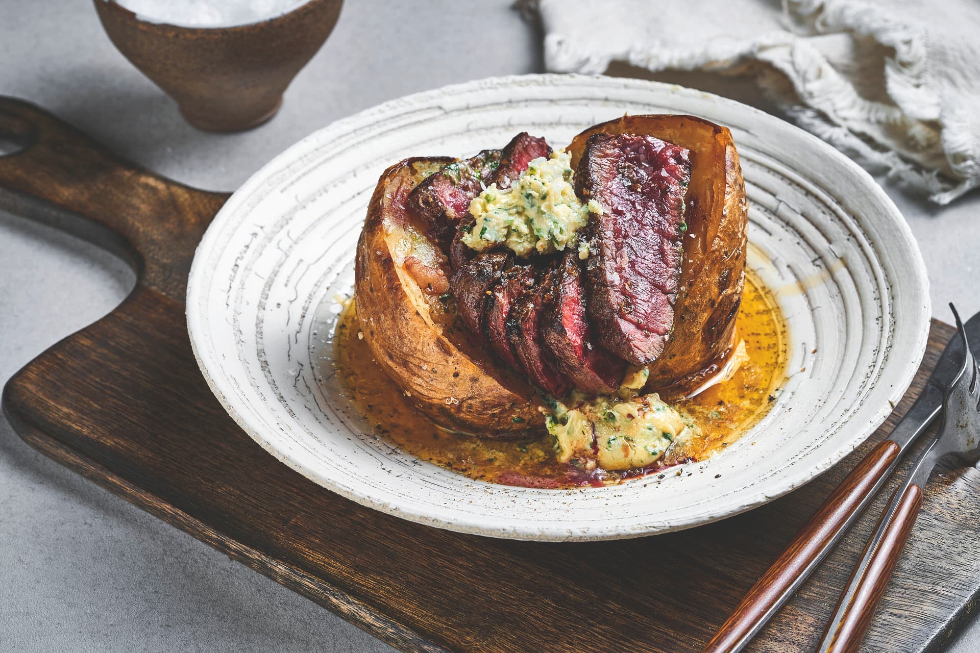 Baked Potato with Entrecôte