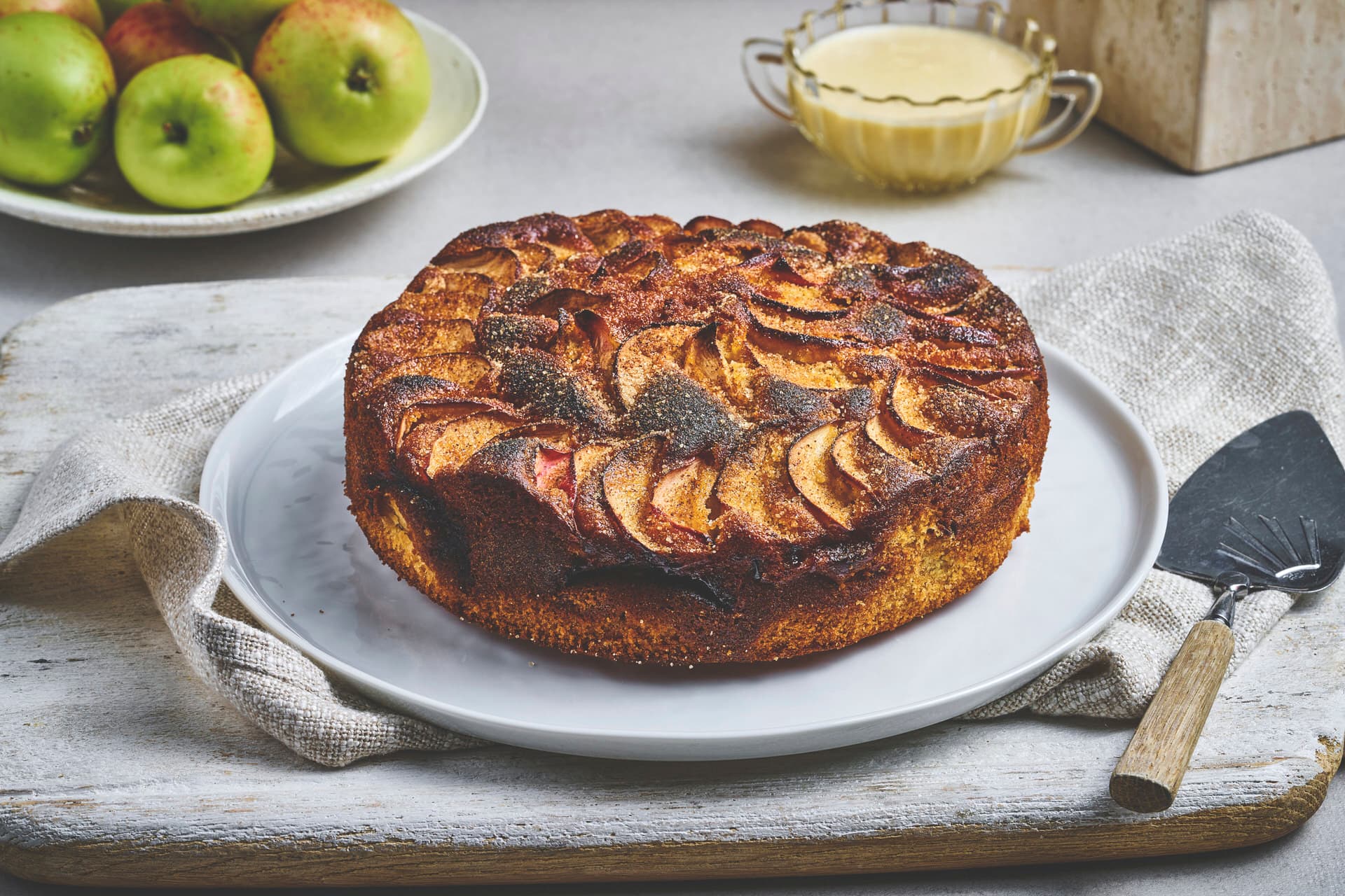 Moist Apple Cake