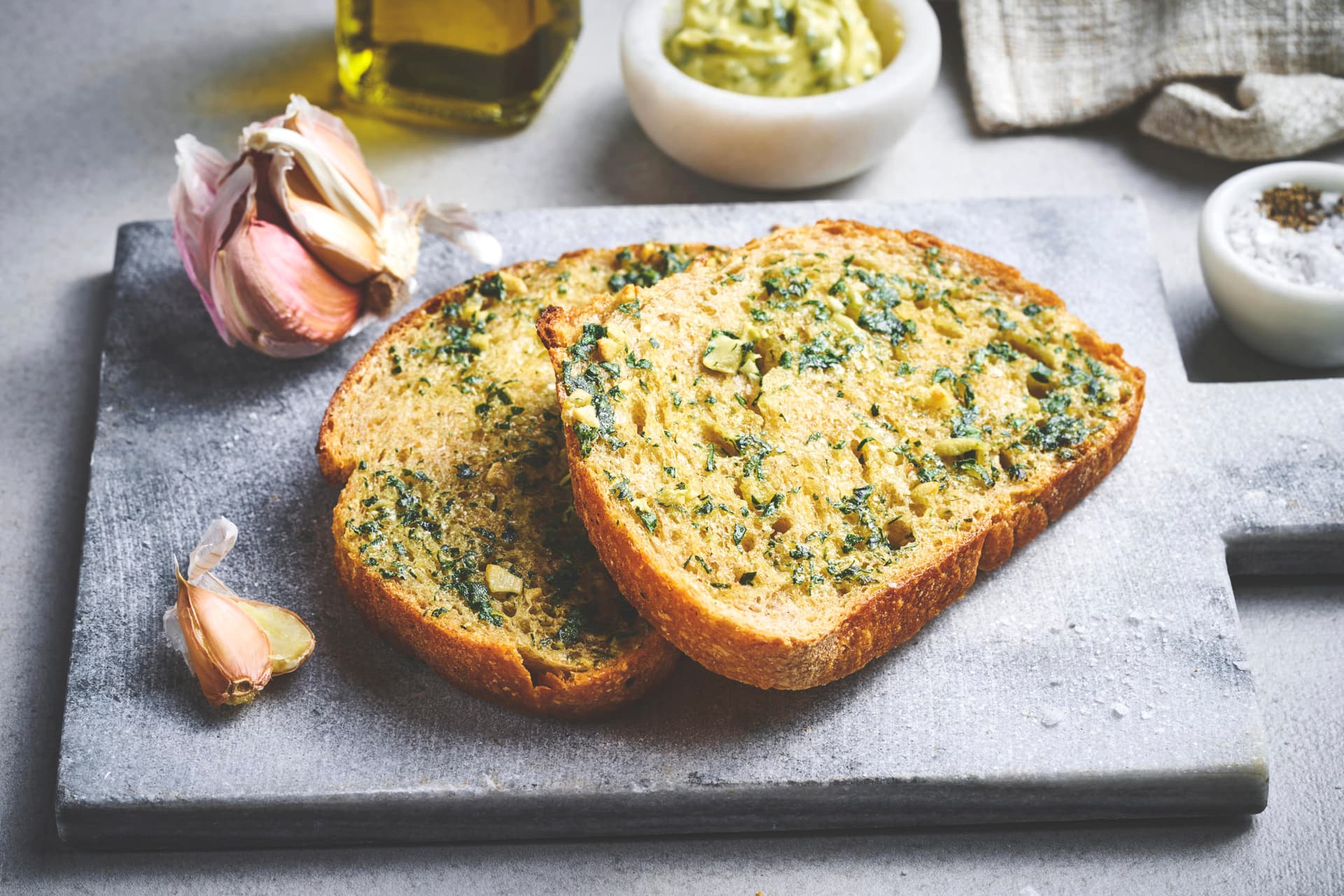 Easy Garlic Bread