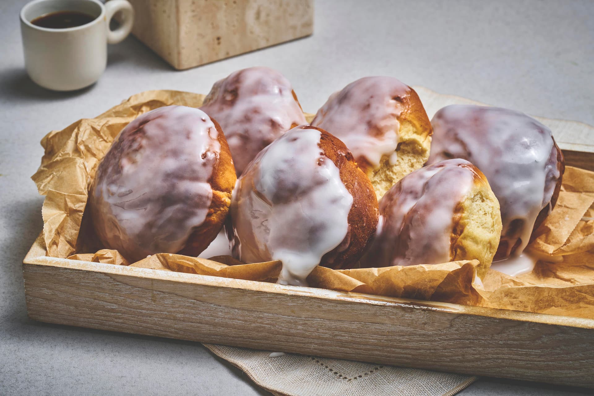 Soft Buns with Glaze