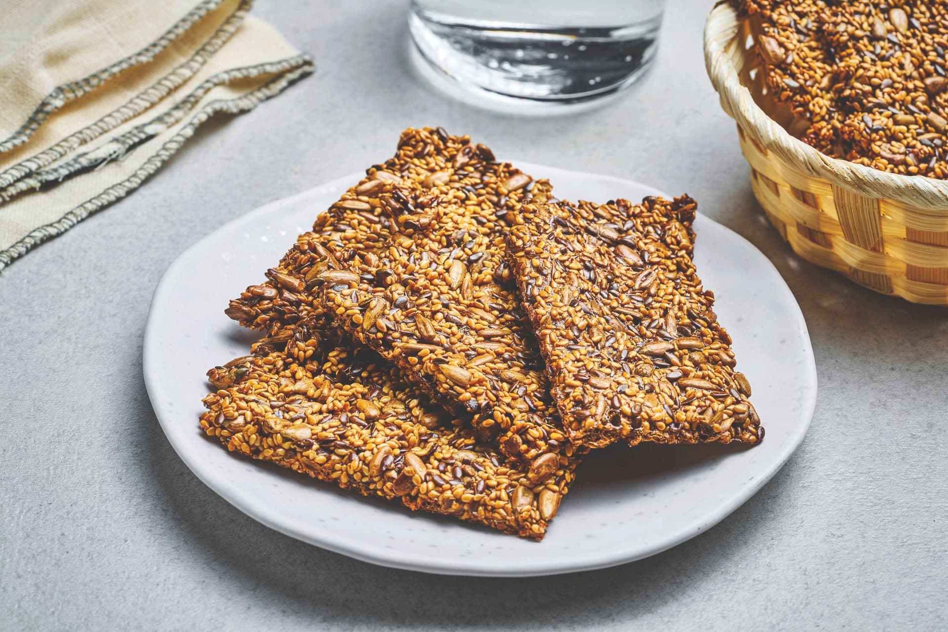 Knekkebrød med frø