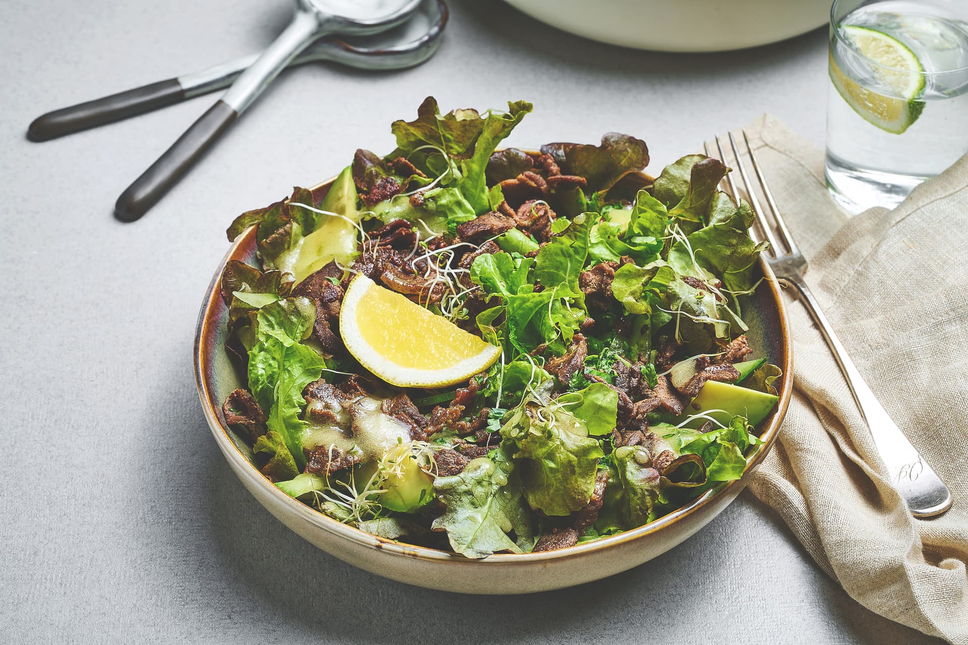 Salat med reinskav og avokado