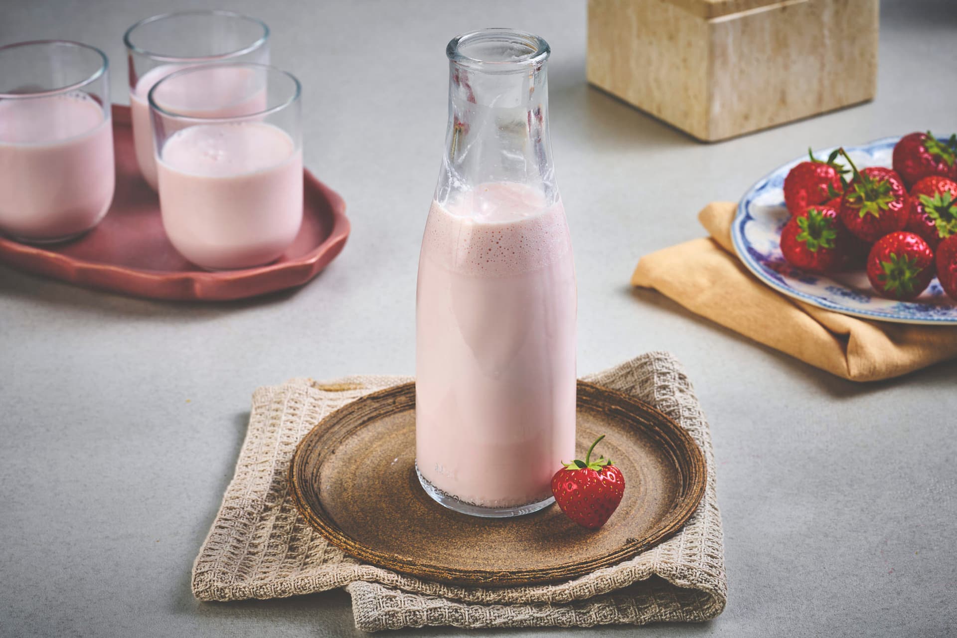 Homemade Strawberry Milk