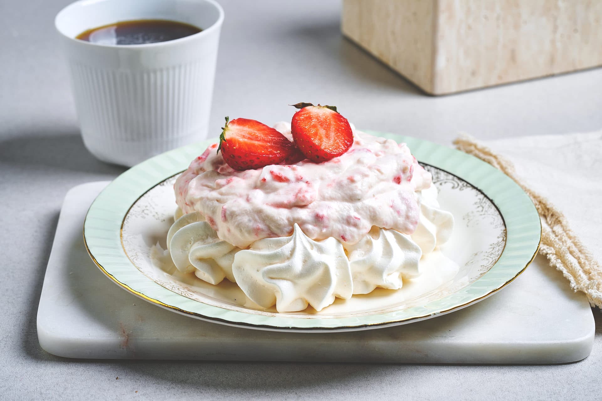 Mini Pavlovas with Strawberry Cream
