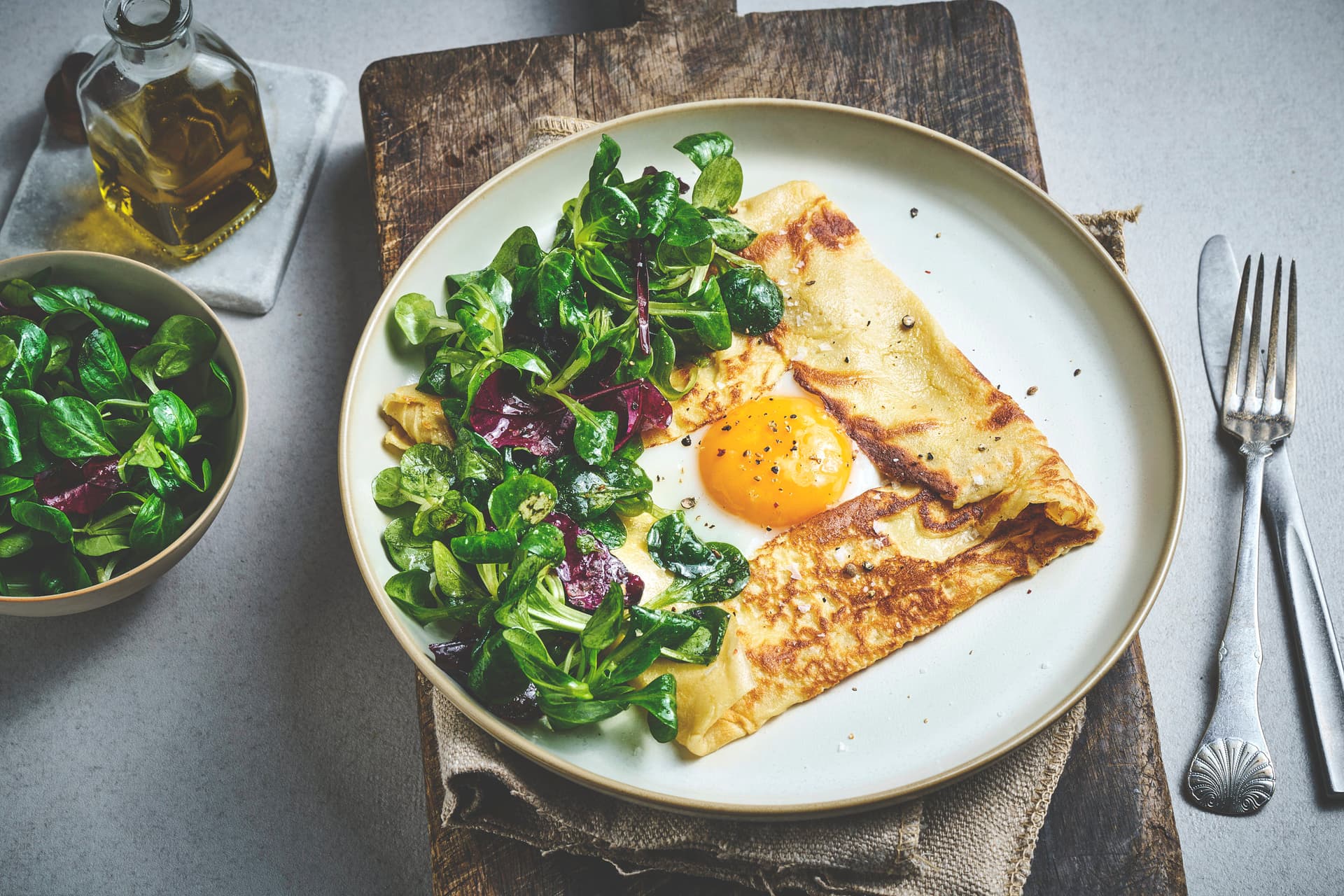 Whole Wheat Pancakes with Fried Egg