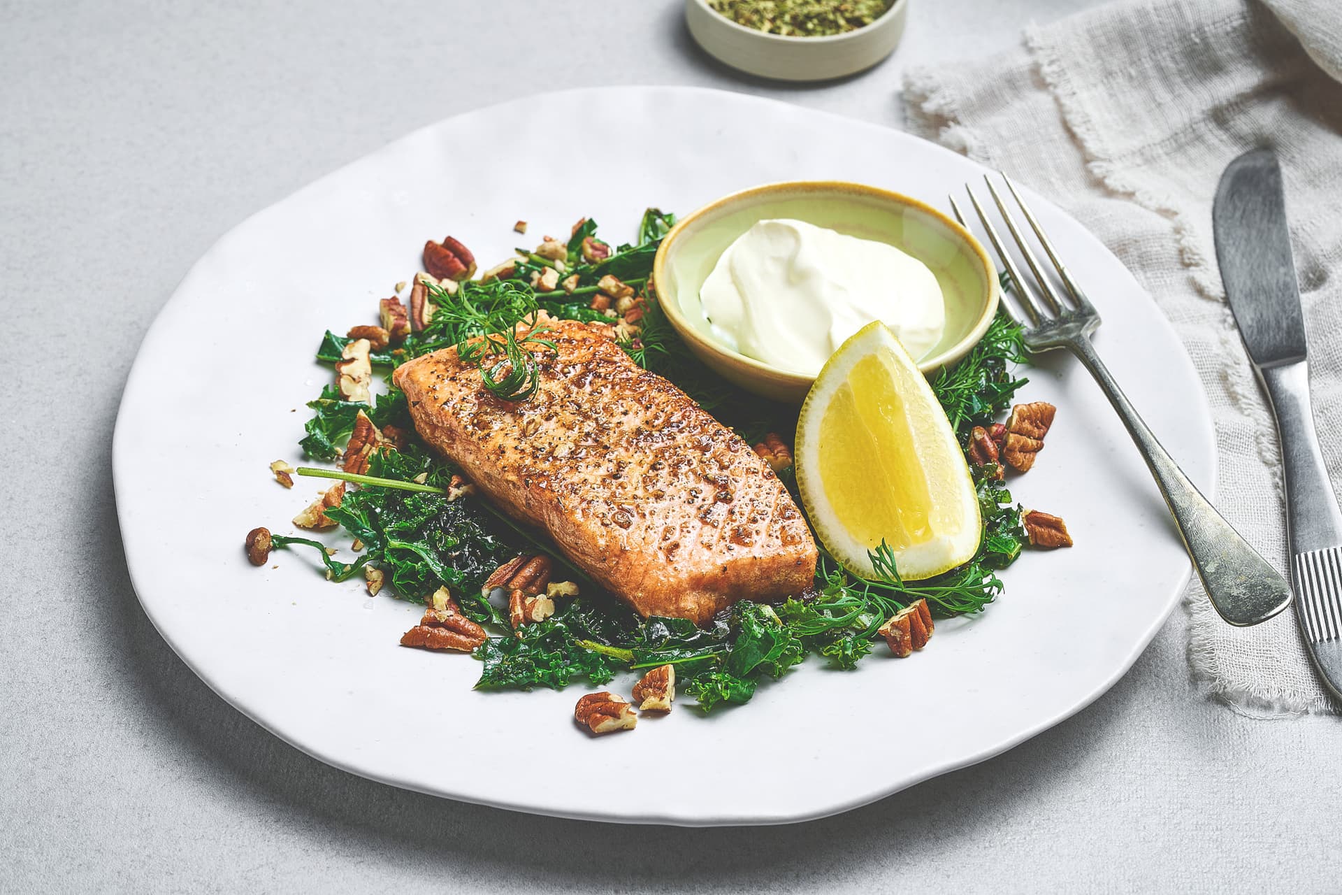 Salmon with Lemon and Kale