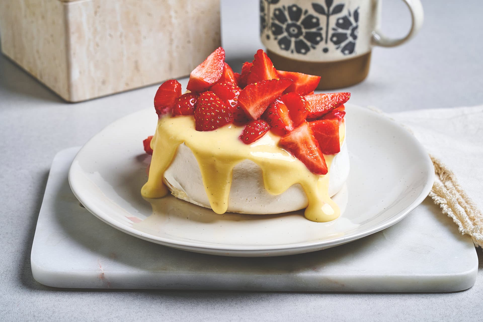 Mini Pavlovas with Vanilla Cream and Strawberries